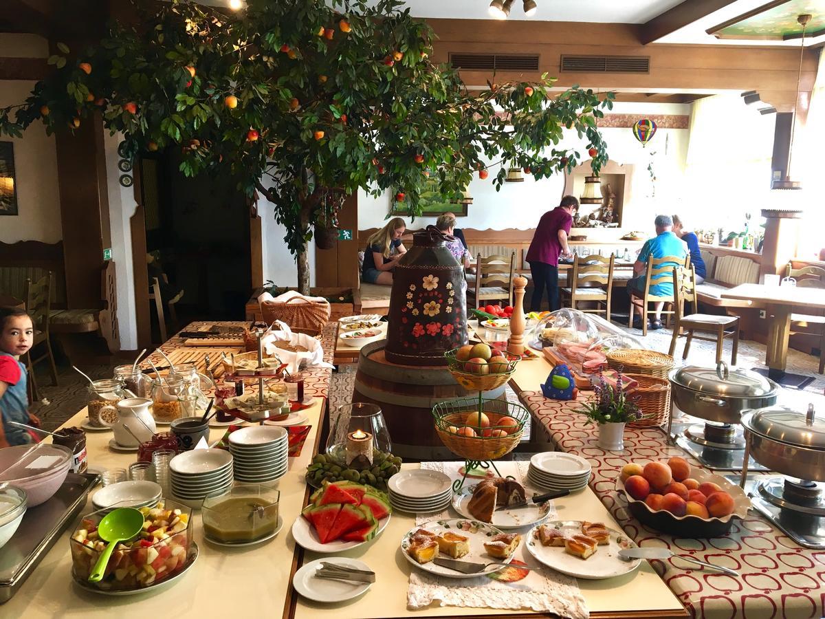 Apfelwirt Hotel Stubenberg Bagian luar foto