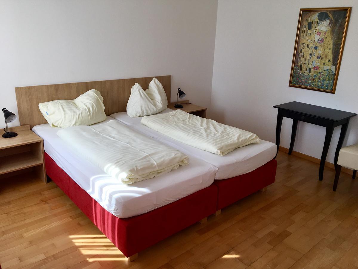 Apfelwirt Hotel Stubenberg Bagian luar foto